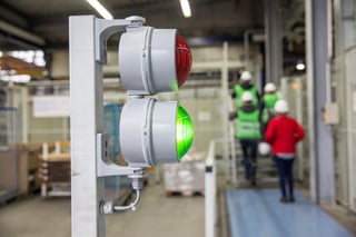 Risikobeurteilung nach Maschinenrichtlinie.jpg Sicherheitshinweis - Richtig warnen durch enge Zusammenarbeit